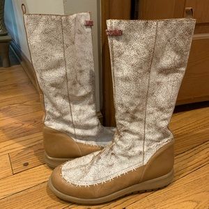 love moschino faux fur stud snow boots